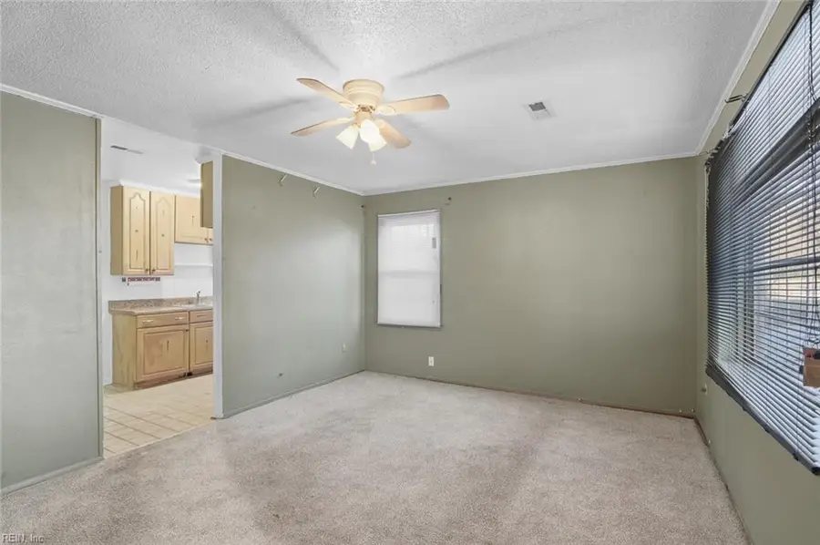 7905 Orcutt Avenue, Newport News, VA 23605 - Image #3