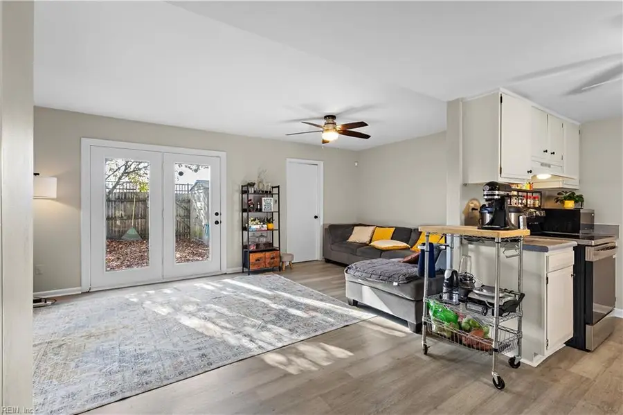 3207 Lakecrest Road, Virginia Beach, VA 23452 - Image #3