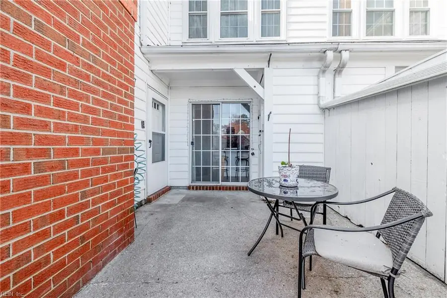 104 Camden Way #G, Yorktown, VA 23693 - Image #3