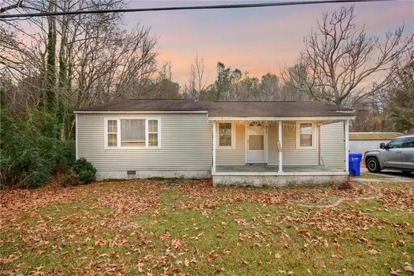 8725 S Quay Road, Suffolk, VA 23437