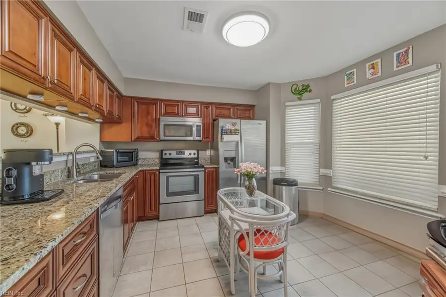 1296 Damyien Arch, Chesapeake, VA 23320 - Image #3