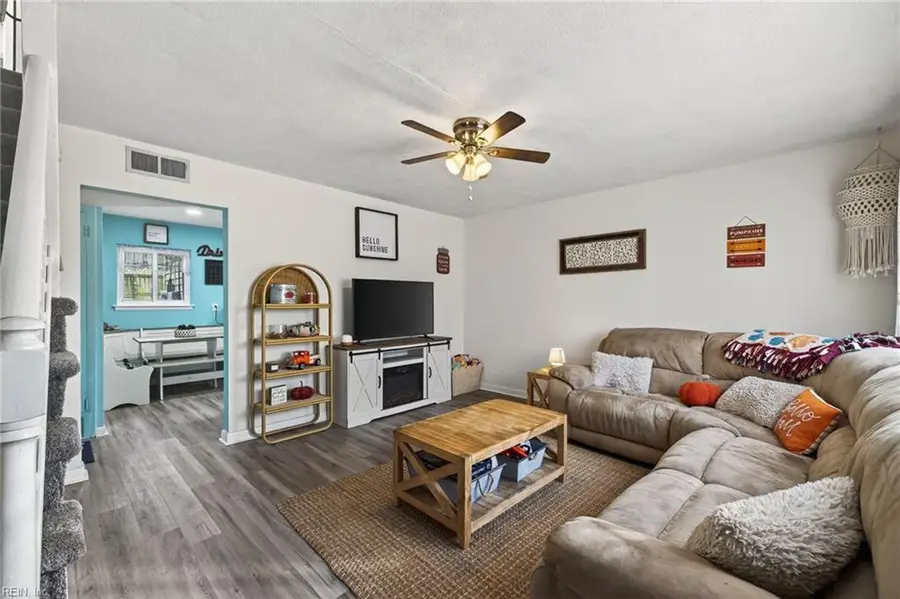 408 Coconut Lane, Virginia Beach, VA 23452 - Image #2