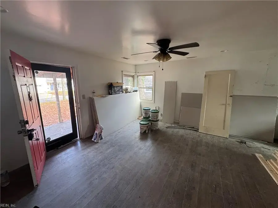 403 Draper Drive, Norfolk, VA 23505 - Image #3