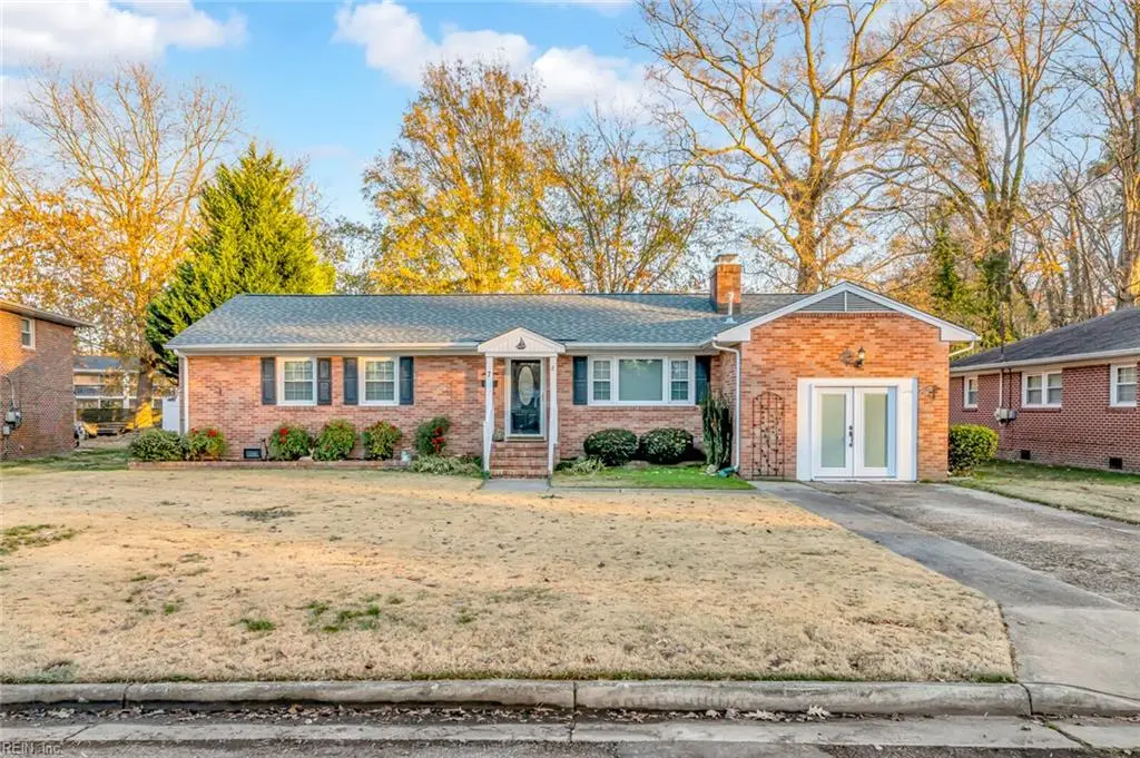 7 Green Court, Newport News, VA 23601 - Image #1
