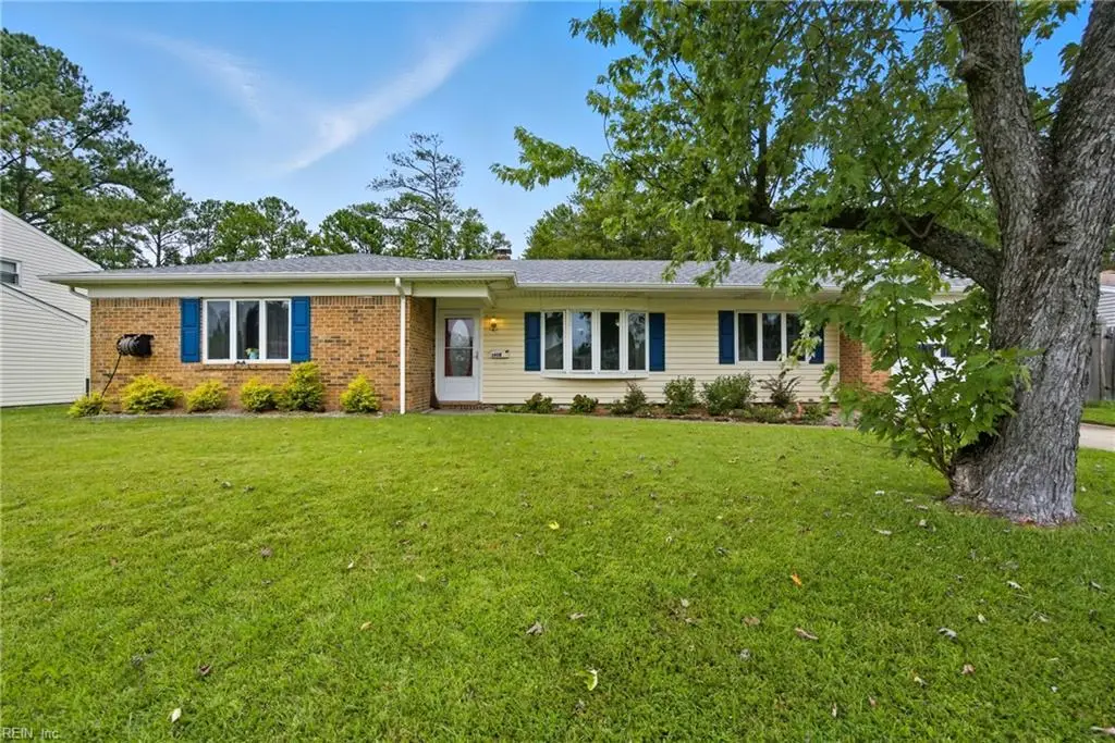 3908 Brentwood Crescent, Virginia Beach, VA 23452 - Image #1