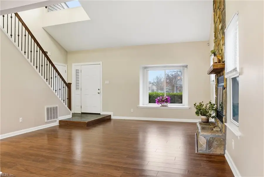 1457 Lake Christopher Drive, Virginia Beach, VA 23464 - Image #3