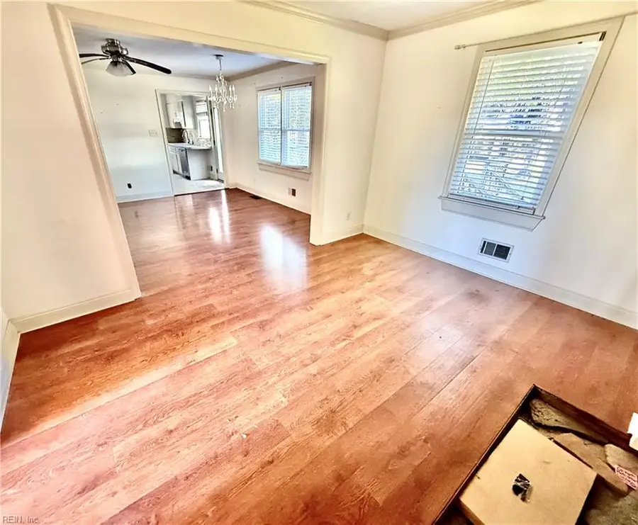 120 Causeway Drive, Chesapeake, VA 23322 - Image #3