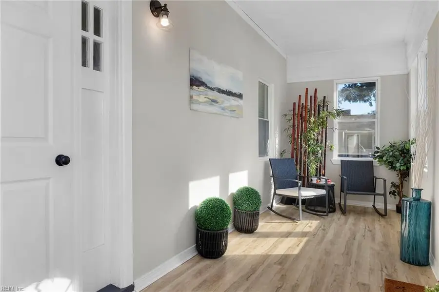 116 Woodview Avenue, Norfolk, VA 23505 - Image #2