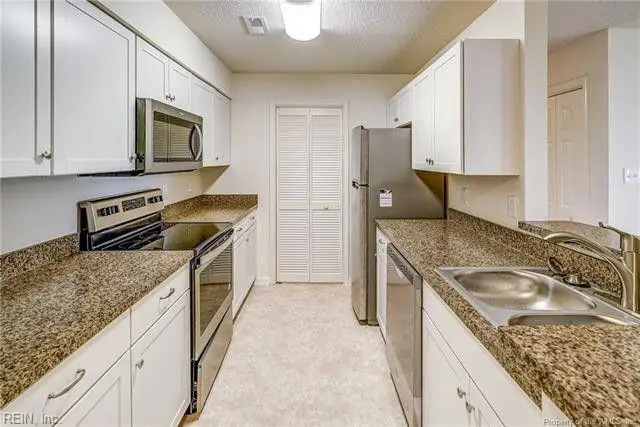 1563 N King Street #114, Hampton, VA 23669 - Image #3