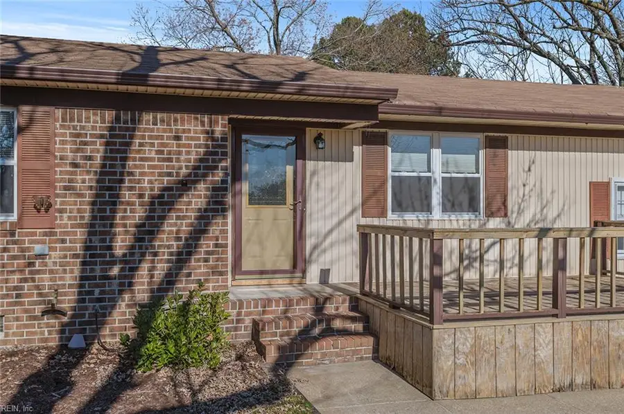 2852 Colonial Drive, Suffolk, VA 23435 - Image #3