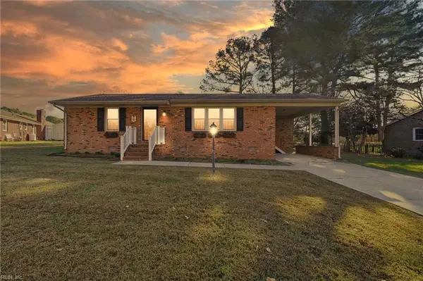 318 Shore Drive, Suffolk, VA 23434