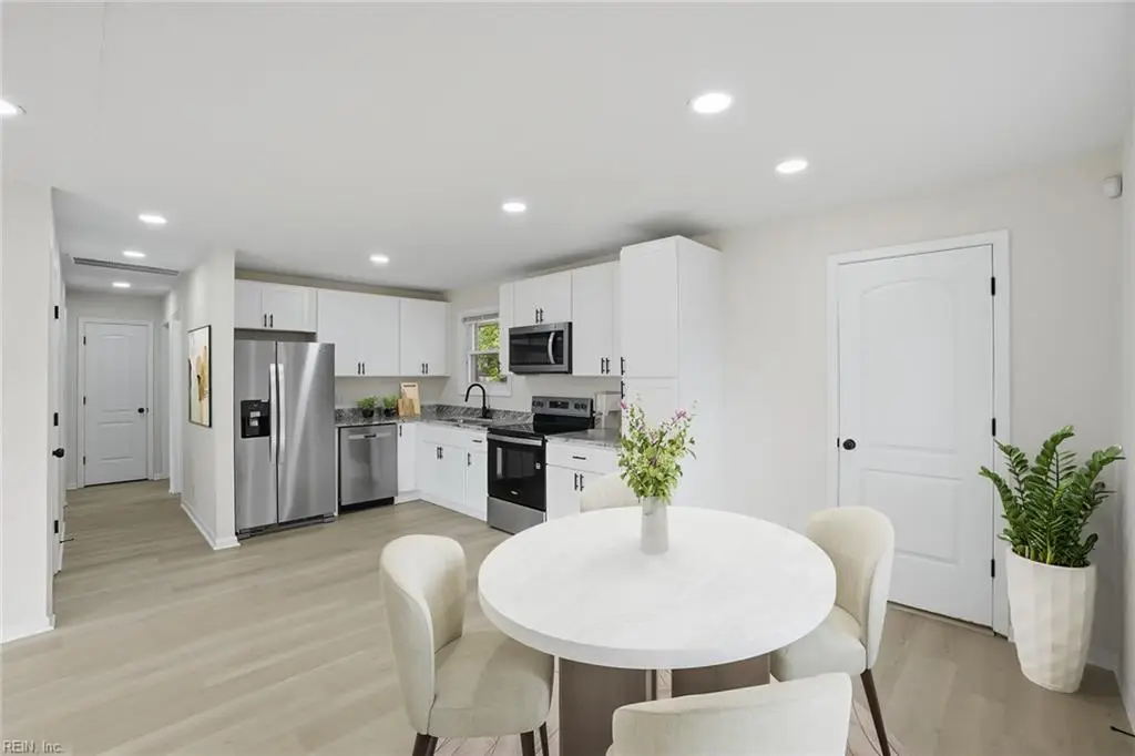 607 Warfield Drive, Portsmouth, VA 23701 - Image #1