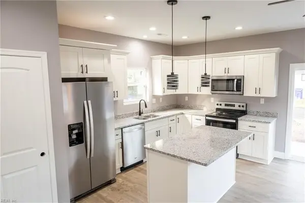 702 W 36th Street, Norfolk, VA 23508