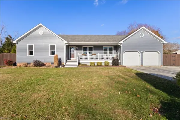 945 Saddleback Trail Rd, Chesapeake, VA 23322