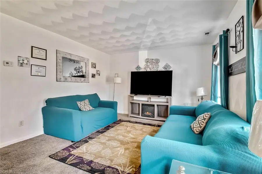 2121 Kimball Circle, Virginia Beach, VA 23455 - Image #2