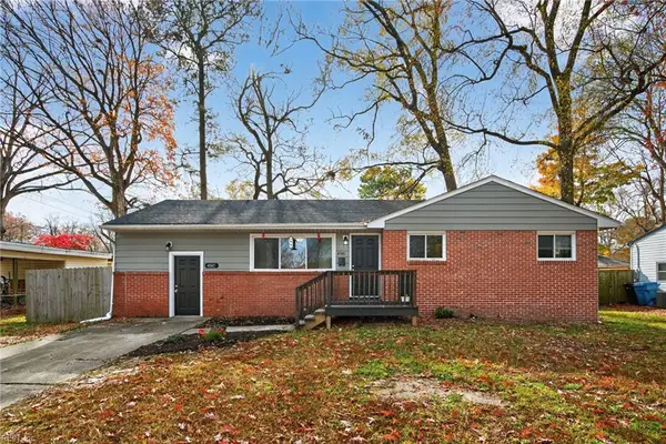 4945 Erskine Street, Virginia Beach, VA 23462