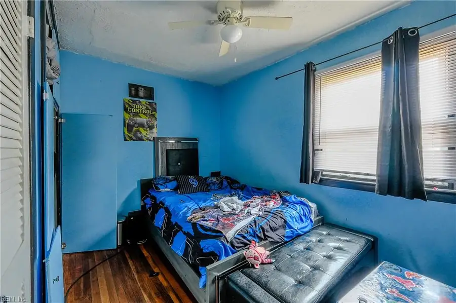 34 Oxford Road, Newport News, VA 23606 - Image #2