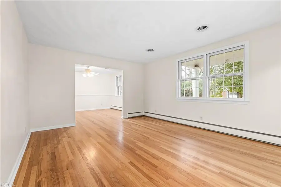 276 Bridgeview Circle, Chesapeake, VA 23322 - Image #3