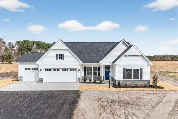 109 Backwoods Lane, Moyock, NC 27958