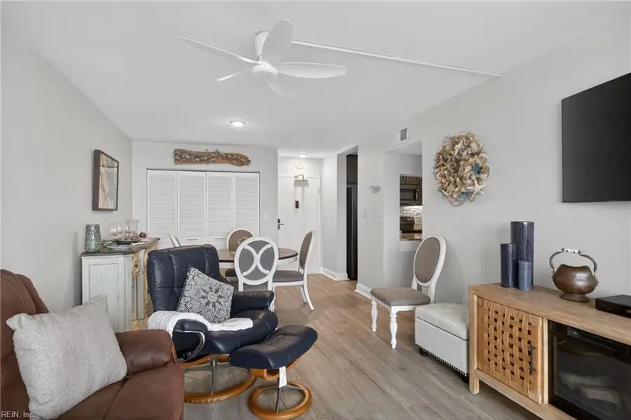 3288 Page Avenue #1214, Virginia Beach, VA 23451 - Image #2