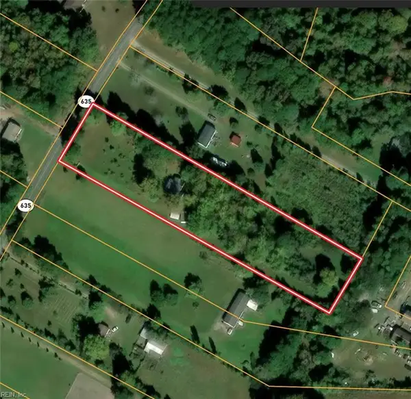 11525 Tucker Swamp Road, Zuni, VA 23898