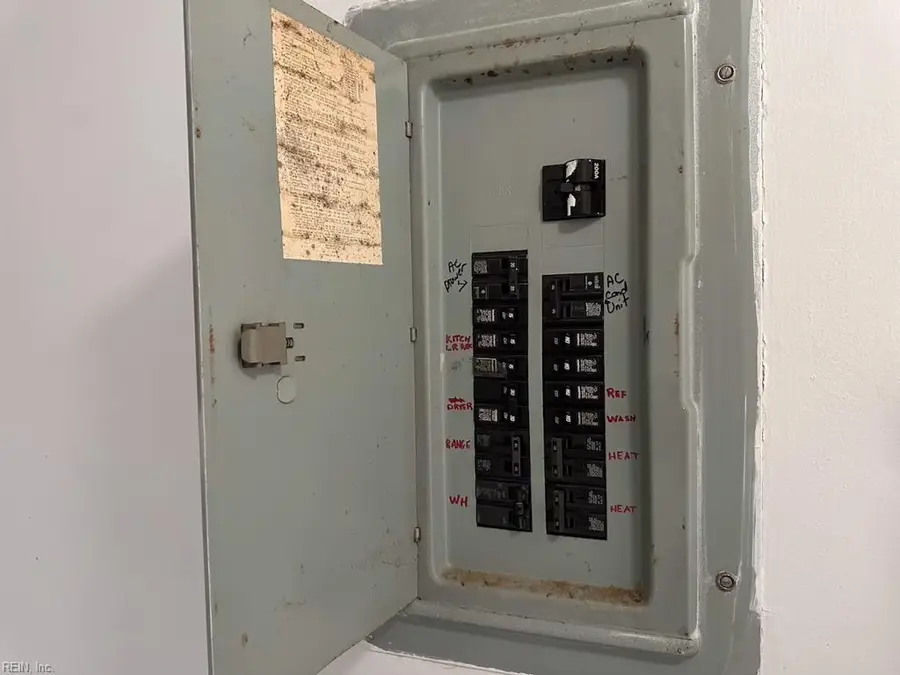 308 Elizabeth Street, Suffolk, VA 23434 - Image #3