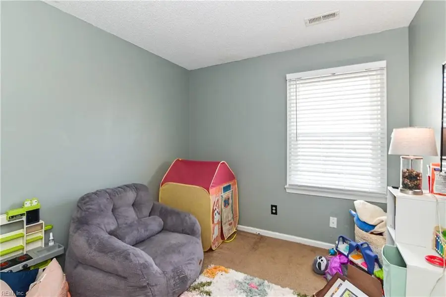 815 Christa Court, Virginia Beach, VA 23462 - Image #3