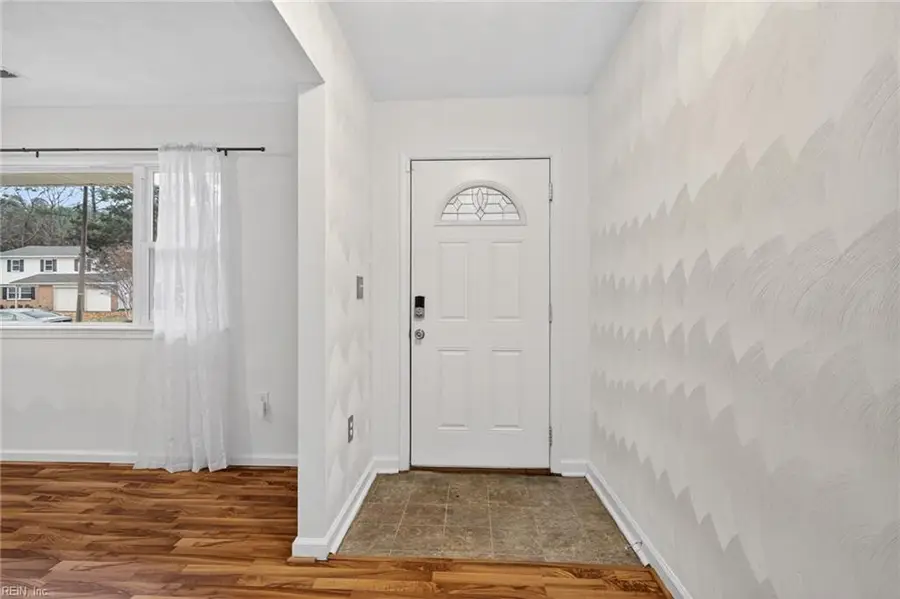 3244 Sir Meliot Drive, Chesapeake, VA 23323 - Image #2