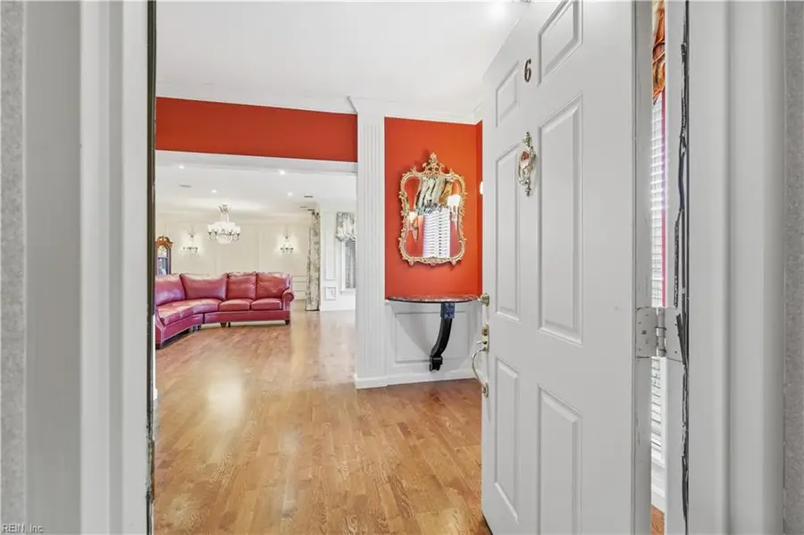 1104 Botetourt Gardens #A-6, Norfolk, VA 23507 - Image #3