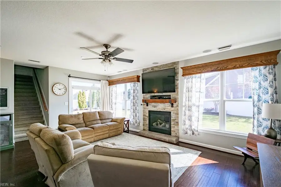 2213 Kirkby Lane #109, Virginia Beach, VA 23456 - Image #3