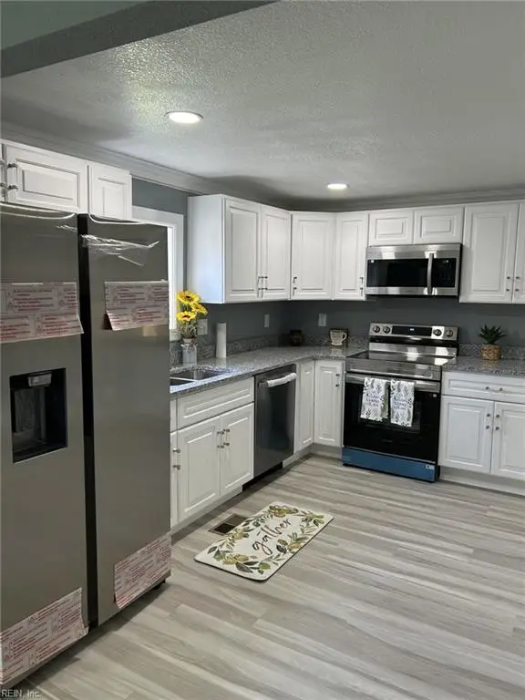 207 Seventh Street S, Suffolk, VA 23434