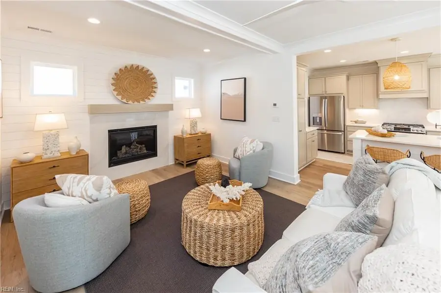 8704 Atlantic Avenue #B, Virginia Beach, VA 23451 - Image #2