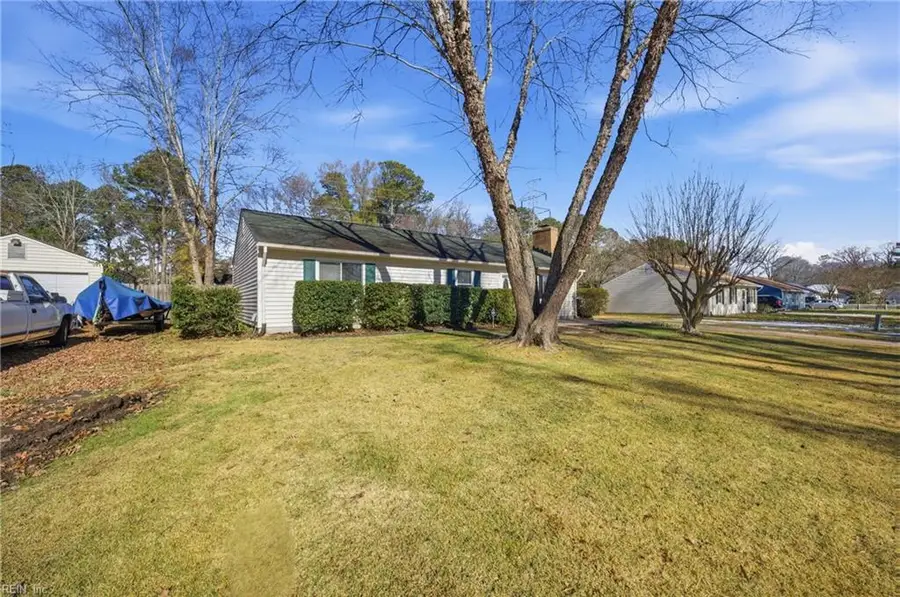 1616 Woodbriar Lane, Chesapeake, VA 23323 - Image #2