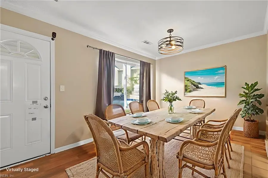 810 Nottaway Drive, Chesapeake, VA 23320 - Image #2