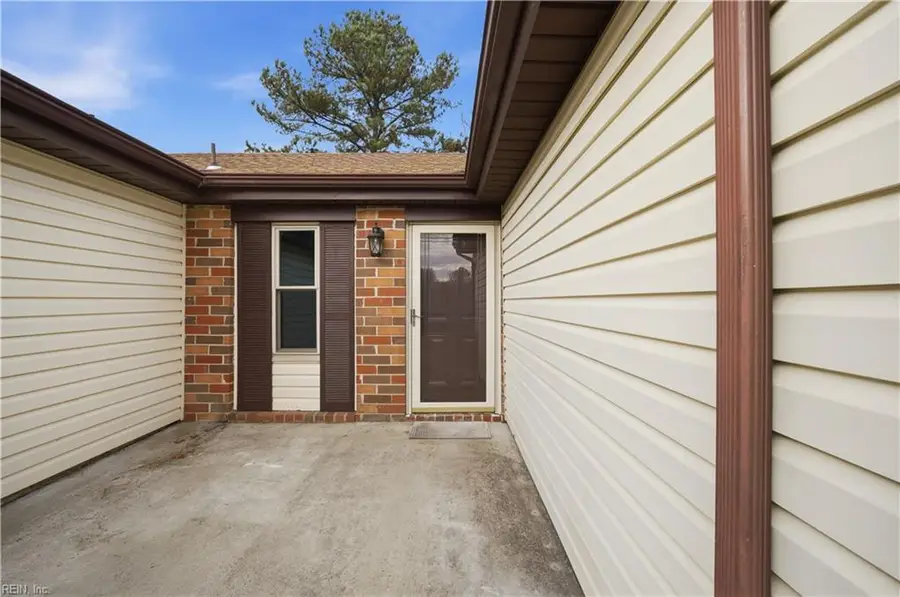 1253 Sir Kay Drive, Chesapeake, VA 23323 - Image #2