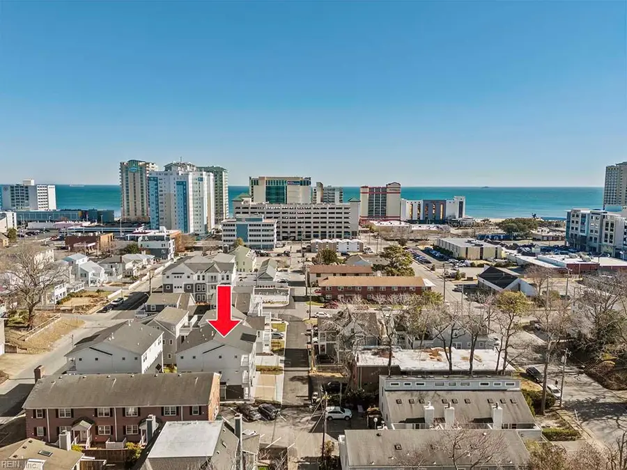 405 33 1/2 Street #B, Virginia Beach, VA 23451 - Image #2