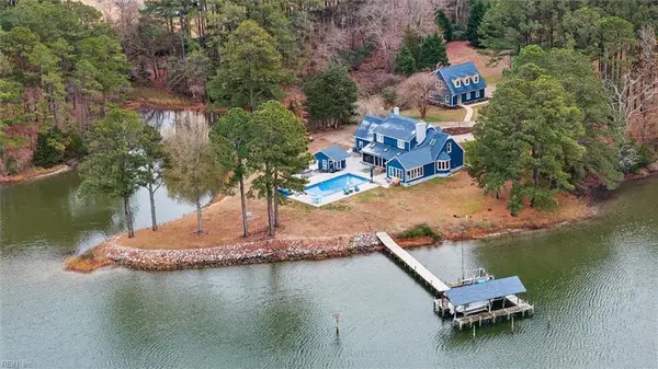 114 Fishermans Cove, Yorktown, VA 23692