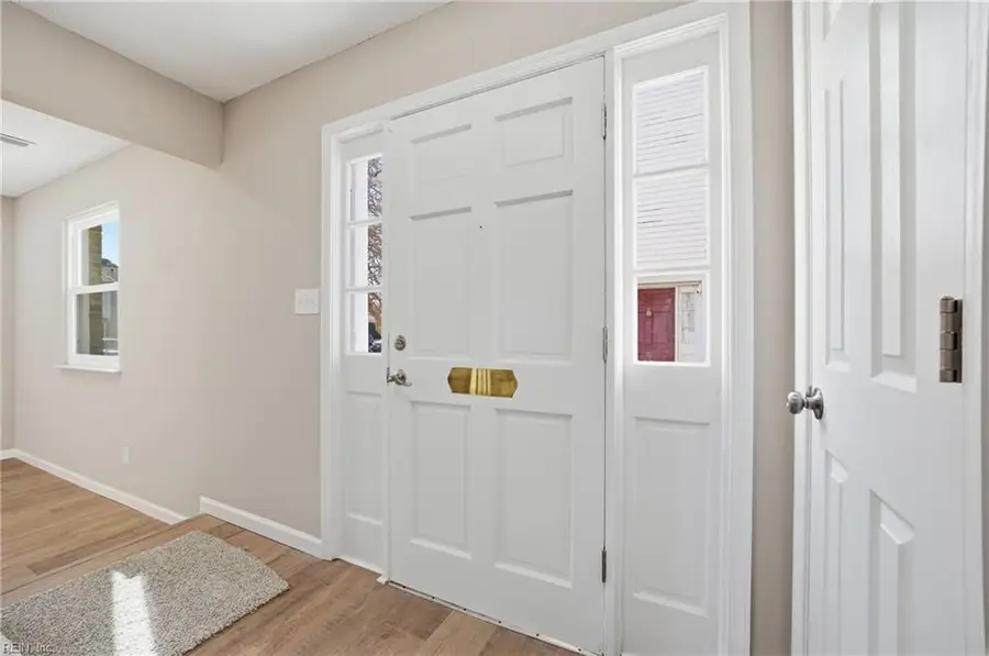 818 Biltmore Drive, Virginia Beach, VA 23454 - Image #3