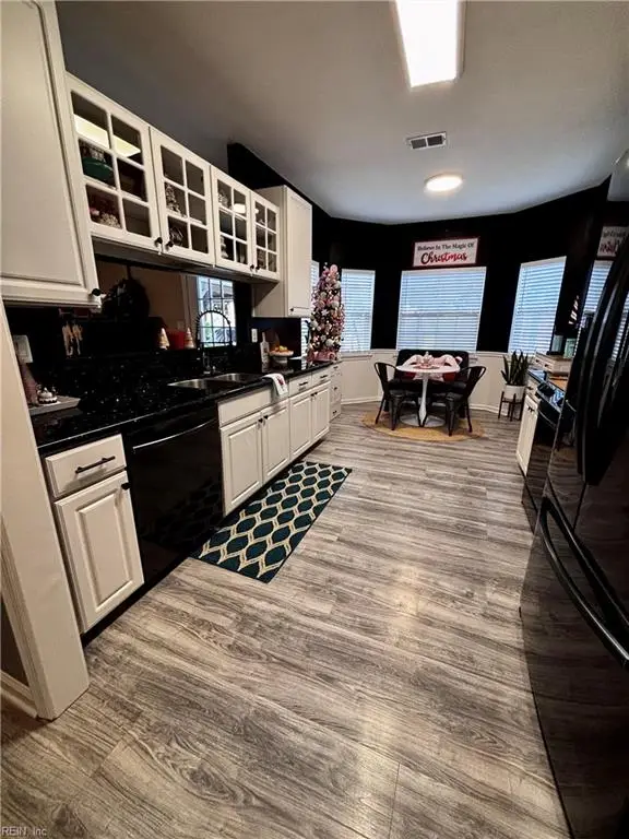 4528 Medford Court, Virginia Beach, VA 23456 - Image #3