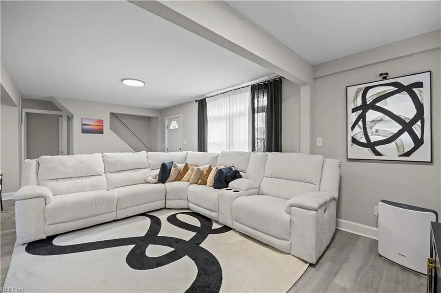 920 Widgeon Road, Norfolk, VA 23513 - Image #3