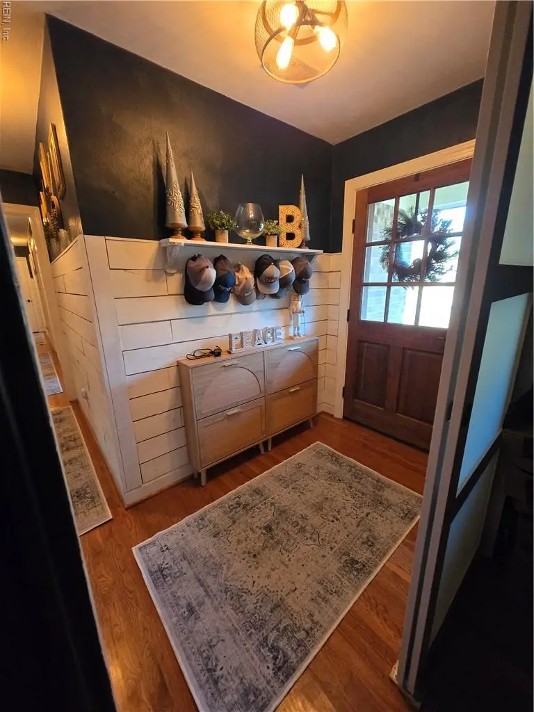 104 Chrisfield Circle, Smithfield, VA 23430 - Image #3