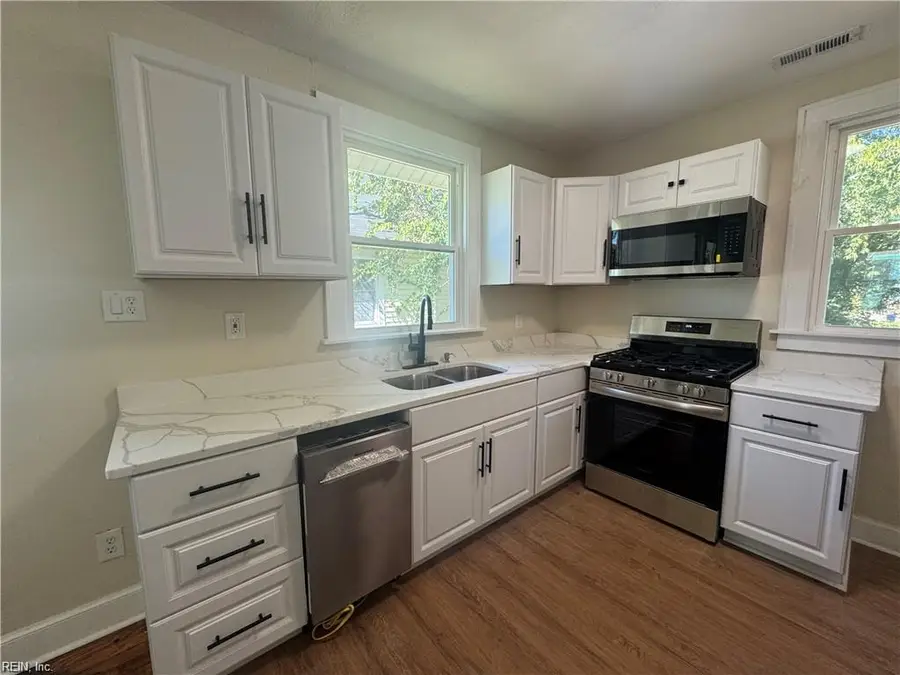 132 Ash Avenue, Newport News, VA 23607 - Image #3