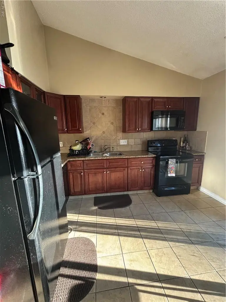 3340 Woodbaugh Drive, Chesapeake, VA 23321 - Image #2