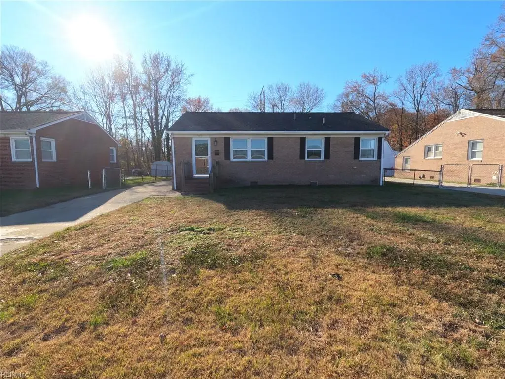 5301 Chestnut Avenue, Newport News, VA 23605 - Image #1