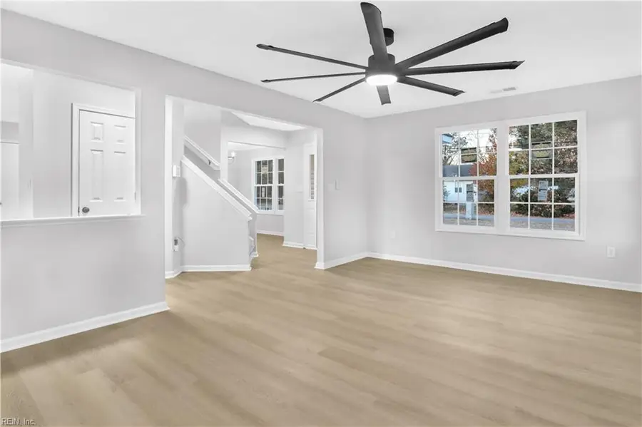 221 Gruen Street, Chesapeake, VA 23323 - Image #3