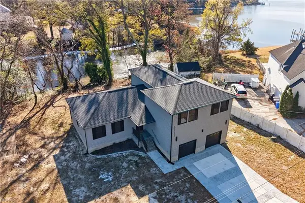 5111 Sweetbriar Circle, Portsmouth, VA 23703