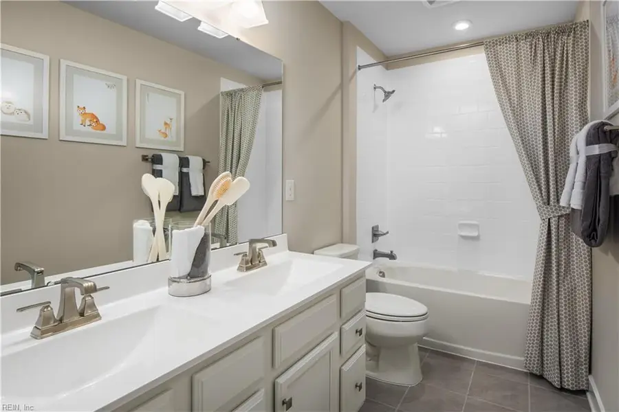 215 Roberta Loop, Moyock, NC 27958 - Image #2