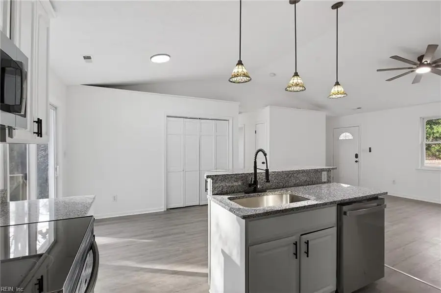 6926 Deerfield Lane, Gloucester, VA 23061 - Image #3