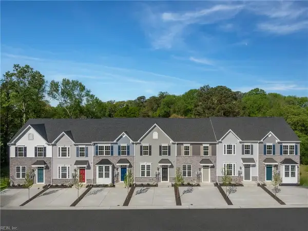 220 Reids Place Drive, Suffolk, VA 23434