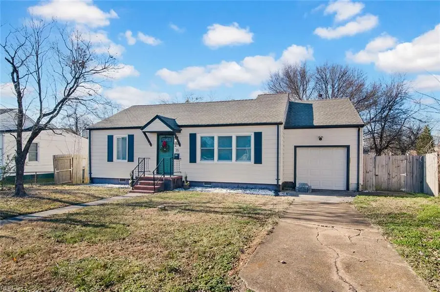 35 Clayton Drive, Hampton, VA 23669 - Image #3